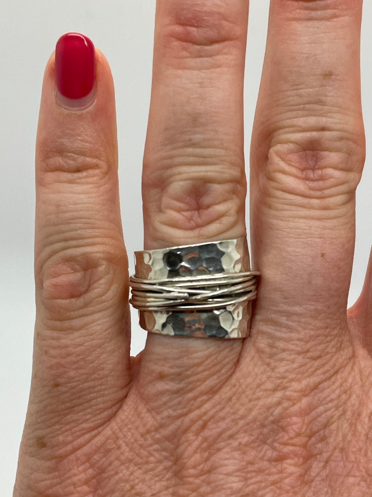 E186 Prachtige zilveren modernist ring maat 18, 18 tot 19, Ophalen of Verzenden, X, Dame