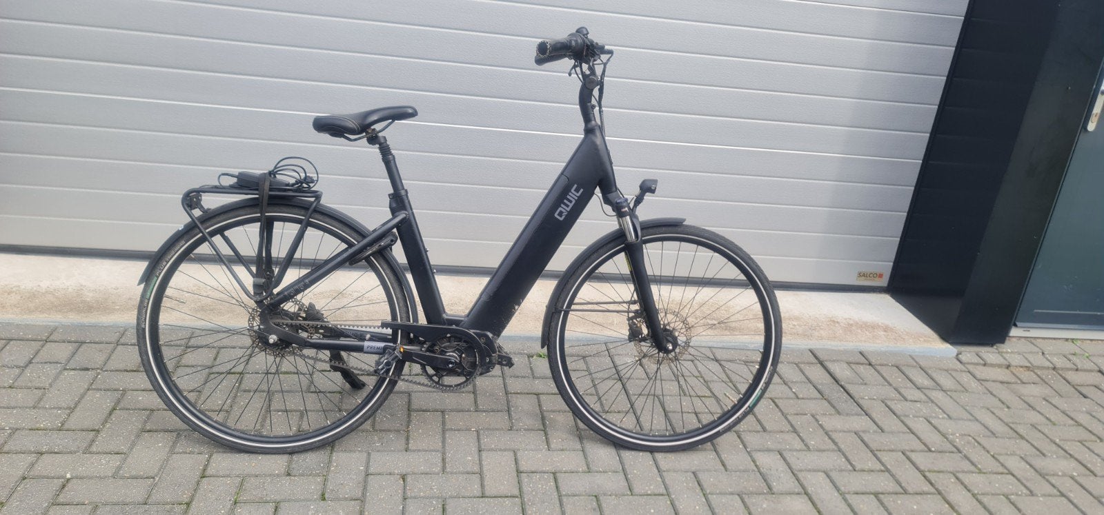 QWIC E-bike met riemaandrijving en schijfremmen, 47 tot 51 cm, Ophalen, Zo goed als nieuw