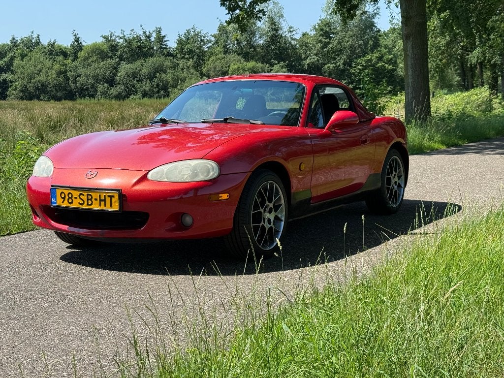 Mazda MX-5 uit 2005 | 1.8 VVT | ZELDZAME KLEUR | APK 4-2027, Auto's, Mazda, 145 pk, Achterwielaandrijving, 40 €/maand, Zwart