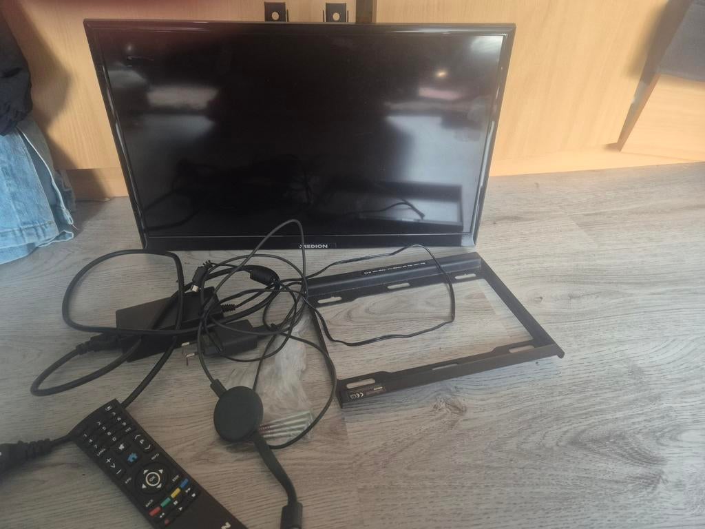 Medion TV met Chromecast en afstandsbediening,, Audio, Tv en Foto, Televisies, 50 Hz, HD Ready (720p), Minder dan 40 cm, Smart TV
