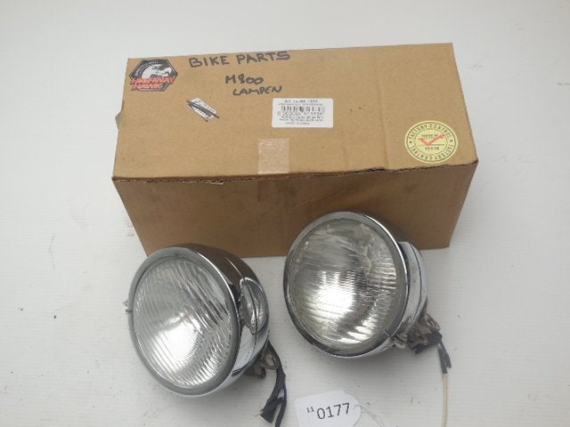 M800 2005 - 2007 Suzuki Koplamp D1-17753