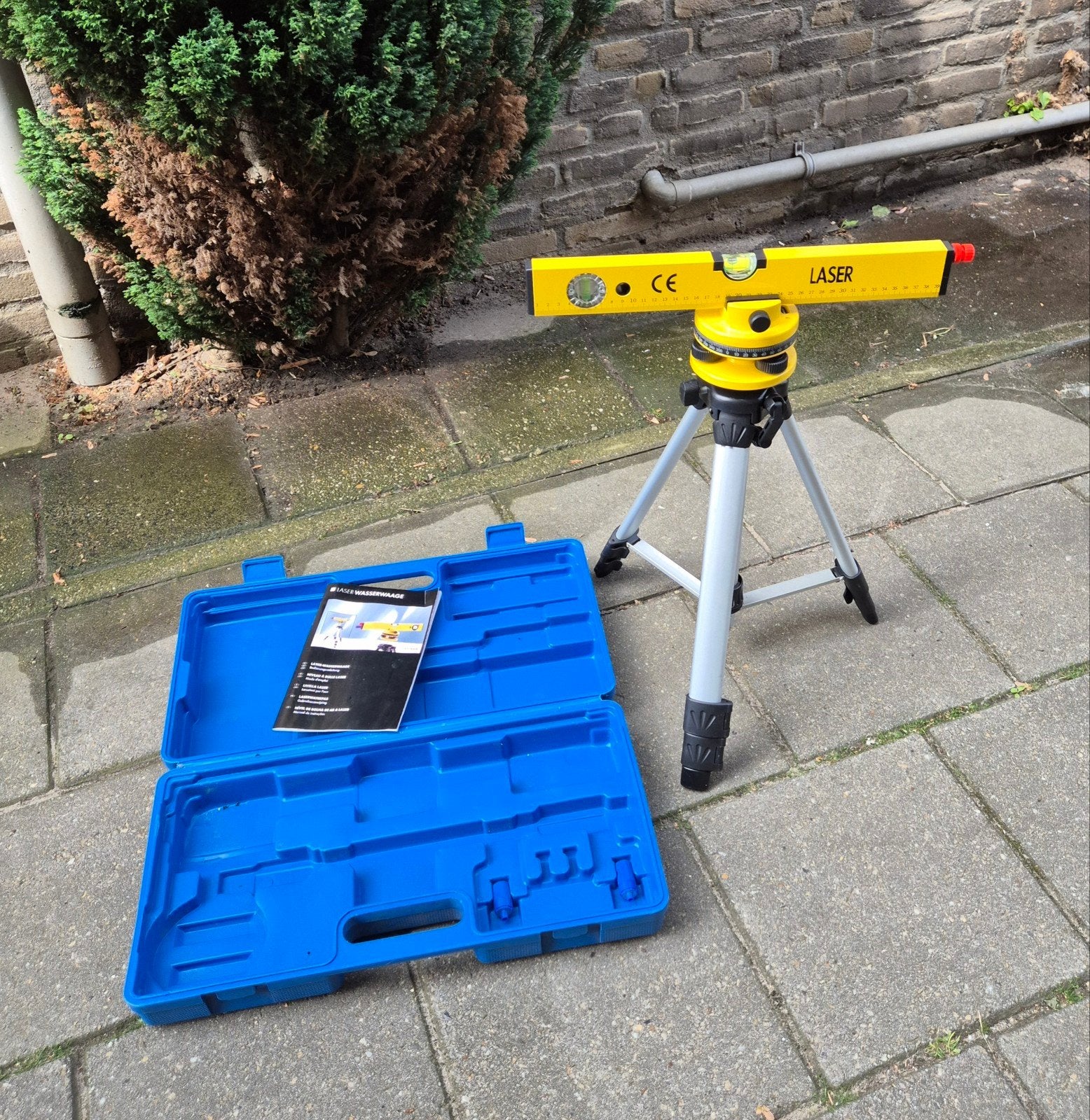 te koop Laserwaterpas op statief zo goed als nieuw, Doe-het-zelf en Verbouw, Ophalen, Zo goed als nieuw, Overige meters