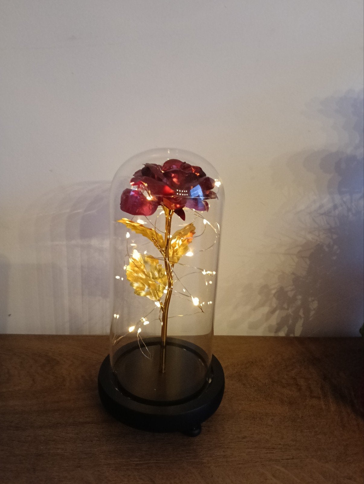 Belle en het Beest Roos met LED-verlichting in Stolp, Overige stijlen, Ophalen of Verzenden, Zo goed als nieuw, Glas