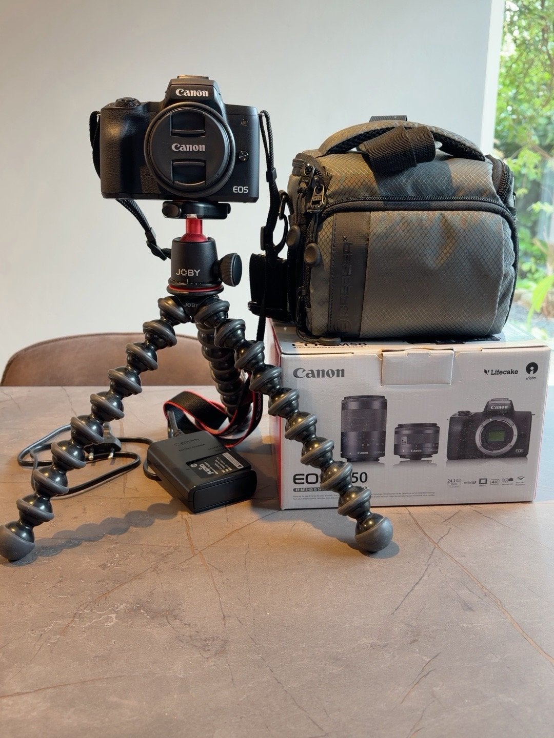 Canon EOS M50 + 15-45mm + complete set, Canon, Zo goed als nieuw, Geheugenkaart, Ophalen of Verzenden