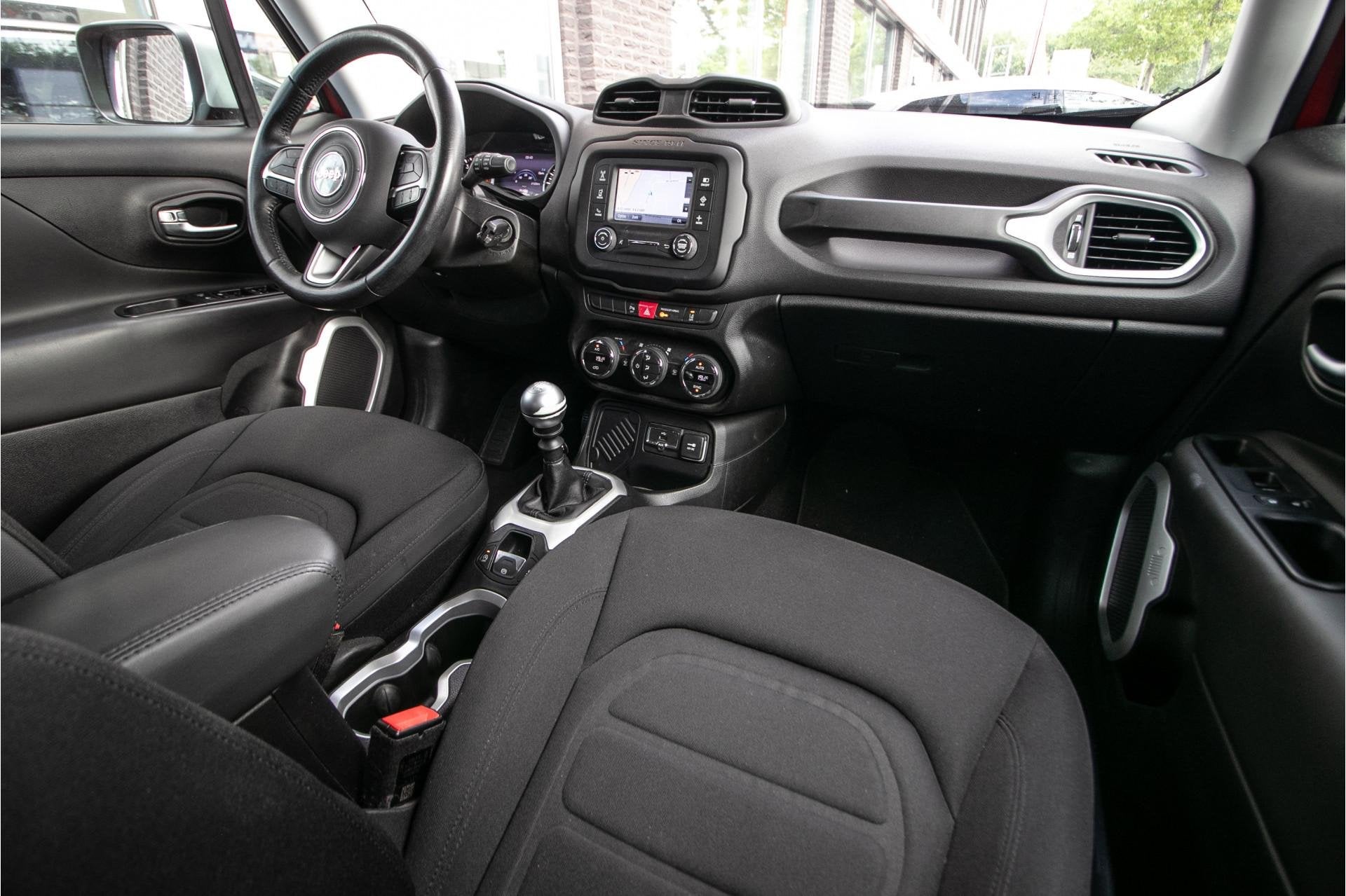 Jeep Renegade 1.4 MultiAir Limited | Navi | Camera | Adapt., Auto's, Gebruikt, 4 cilinders, 400 kg, Origineel Nederlands