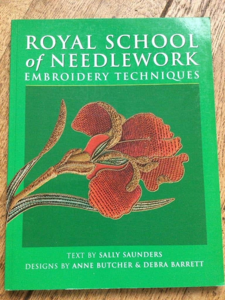 Royal school of Needlework: Embroidery techniques, Ophalen of Verzenden, Zo goed als nieuw, Handborduren, Patroon