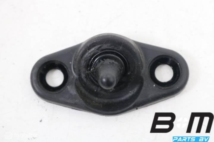 Schuifdeurgeleider onder VW Caddy 2K 2K0843843, Gebruikt