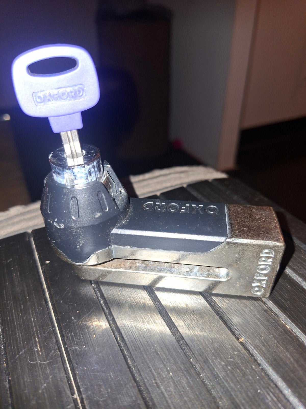 Oxford remschijf slot voor motor of scooter, Motoren, Accessoires | Sloten, Ophalen