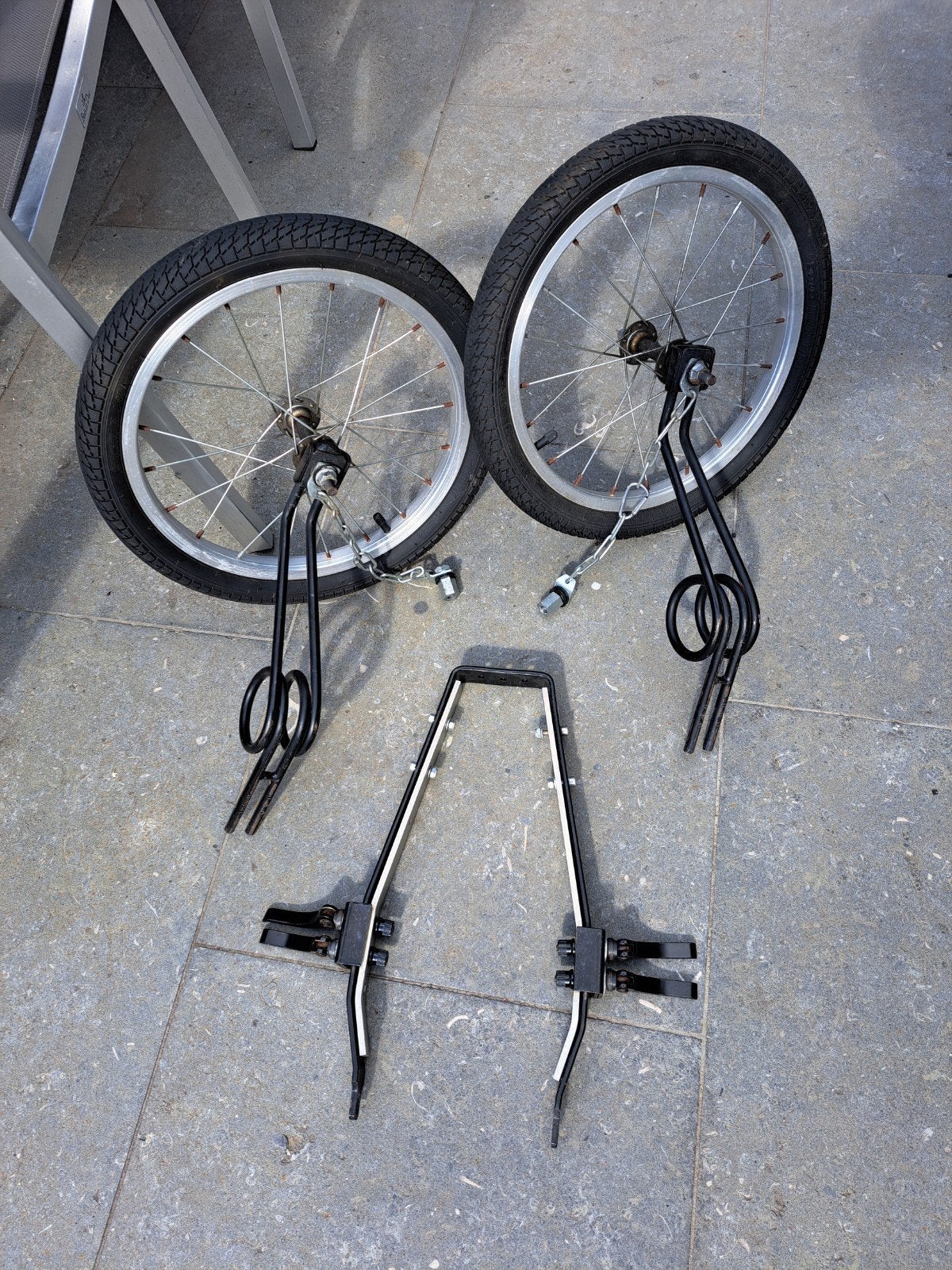 swinging wheels, Ophalen