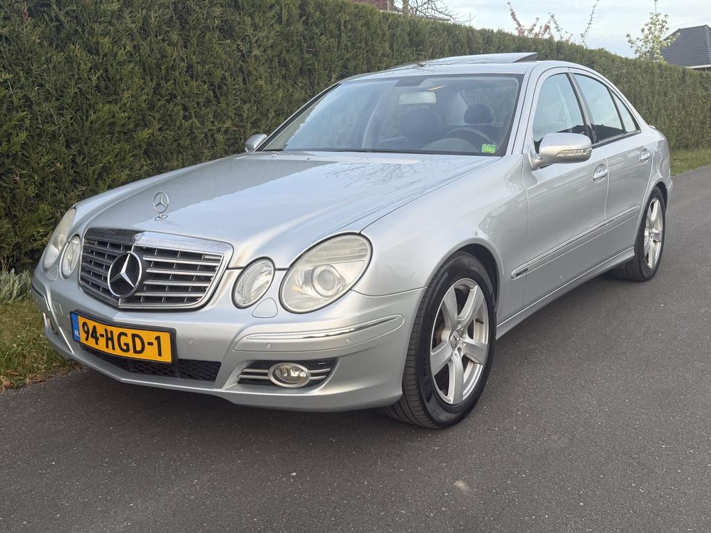 Mercedes-Benz E-Klasse 280 CDI AVANTGARDE AUT7 COMAND LEER D, Auto's, Achterwielaandrijving, Gebruikt, Zwart, 2987 cc
