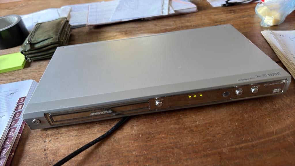 Aristona DVD speler Model ADV 439/12, Ophalen of Verzenden, Gebruikt, Overige merken