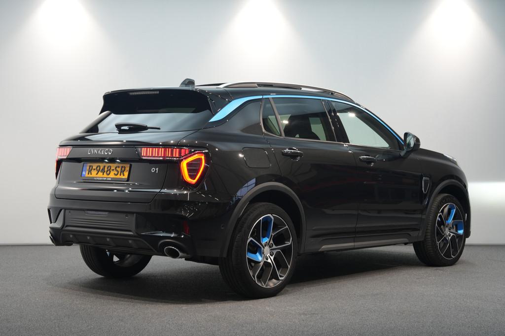 Lynk & Co 01 1.5 Plug-in Hybrid ✅ NAP ✅ 360 CAM ✅ PANO, Origineel Nederlands, Bedrijf, Parkeersensor, 1854 kg