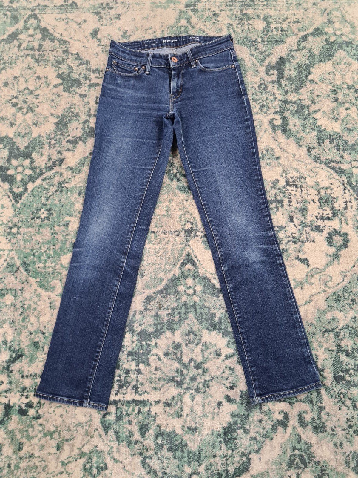 Levi's curve moder rise straight W26 L30 Tulsi2630 Mid-rise, Blauw, Ophalen of Verzenden, Zo goed als nieuw, W27 (confectie 34) of kleiner
