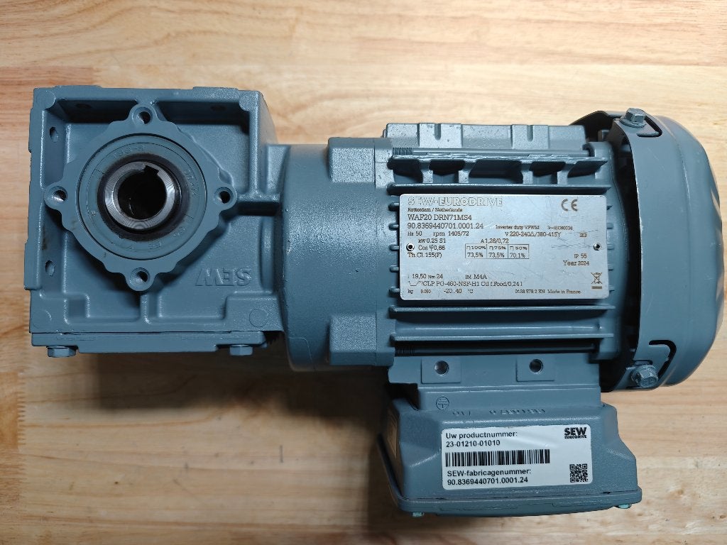 Elektromotoren met reductor Lenze - SEW, Ophalen of Verzenden, Zo goed als nieuw, Elektromotor, 1800 rpm of meer
