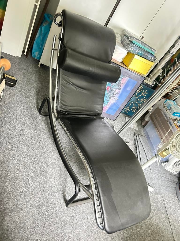 LC4 Chaise Longue meubelstuk echt leer, Huis en Inrichting, Ophalen, Zo goed als nieuw, Eén