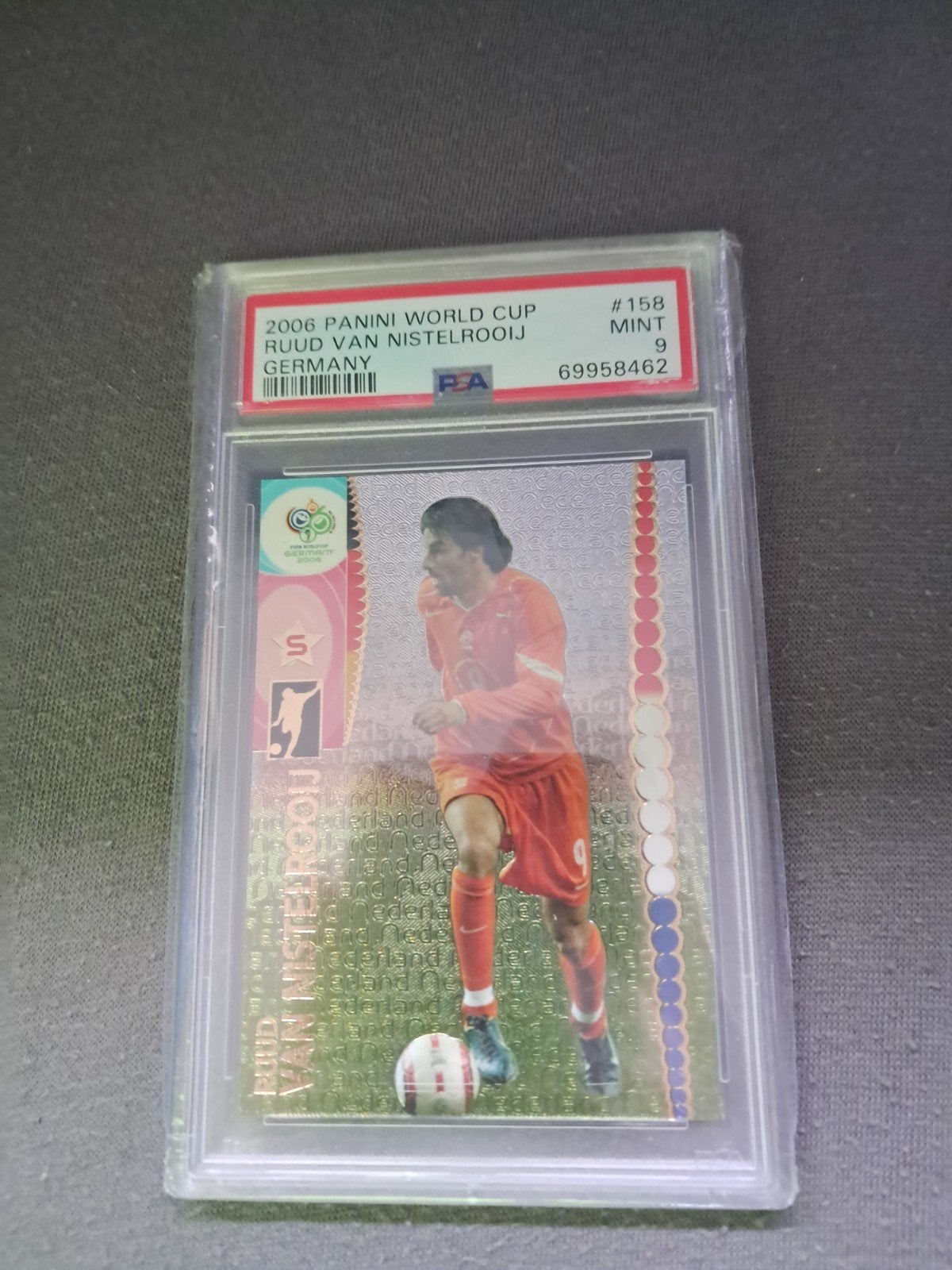 PSA 9 voetbalkaart Ruud Van Nistelrooij., Hobby en Vrije tijd, Ophalen of Verzenden, Nieuw, Plaatje