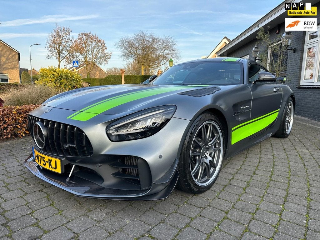 Mercedes-Benz AMG GT 4.0 R Pro 1/750 Org NL, Auto's, Mercedes-Benz, Automaat, Achterwielaandrijving, Gebruikt, Alcantara