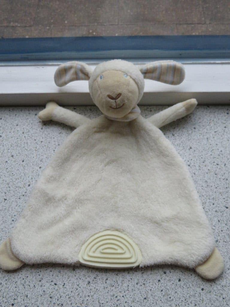 Knuffeldoek schaap merk Topomini blauwe ogen cremekleurig, Ophalen of Verzenden, Zo goed als nieuw, Overige typen