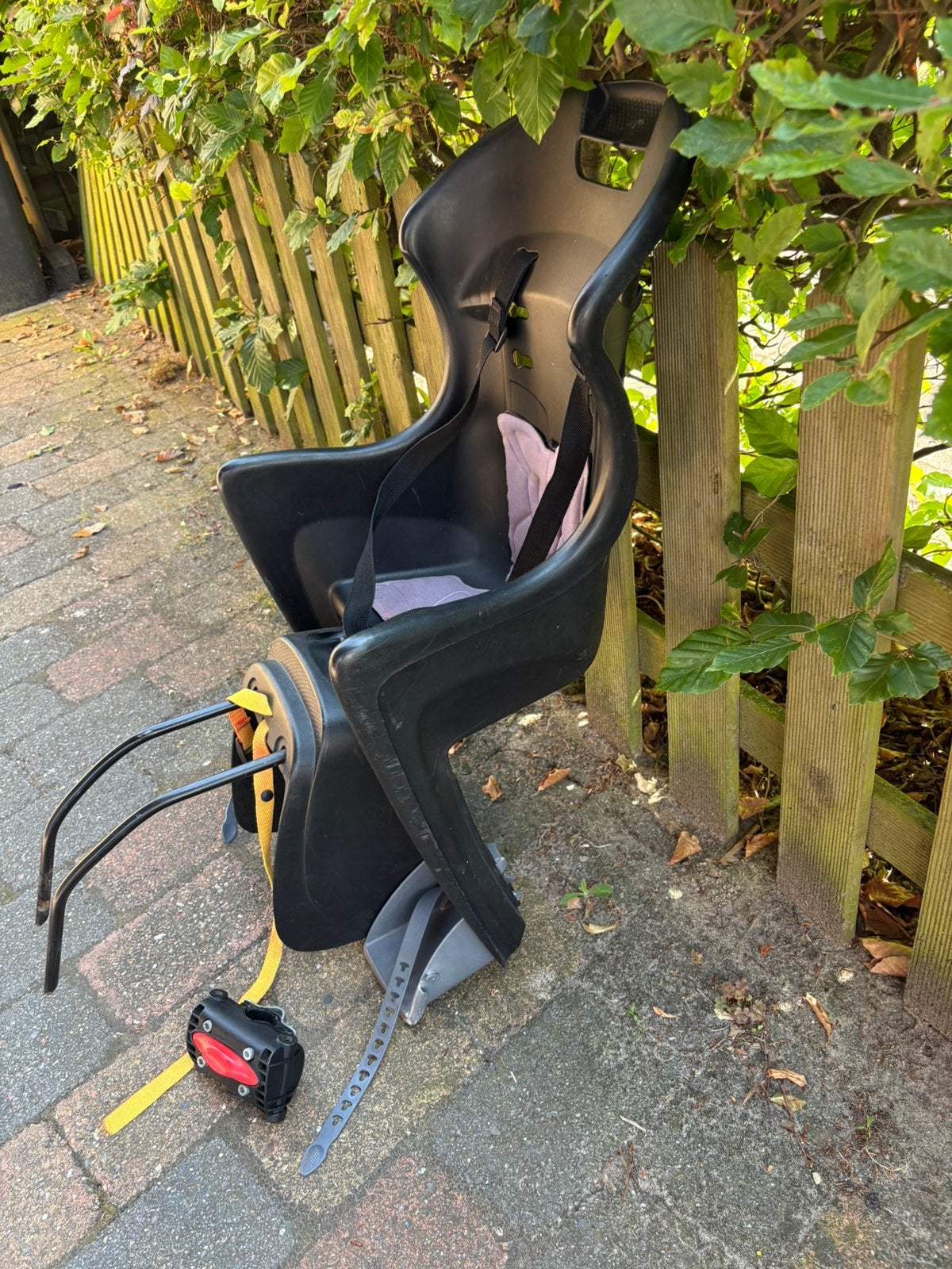 Fiets stoeltje, Fietsen en Brommers, Fietsaccessoires | Fietsstoeltjes, Ophalen of Verzenden, Zo goed als nieuw