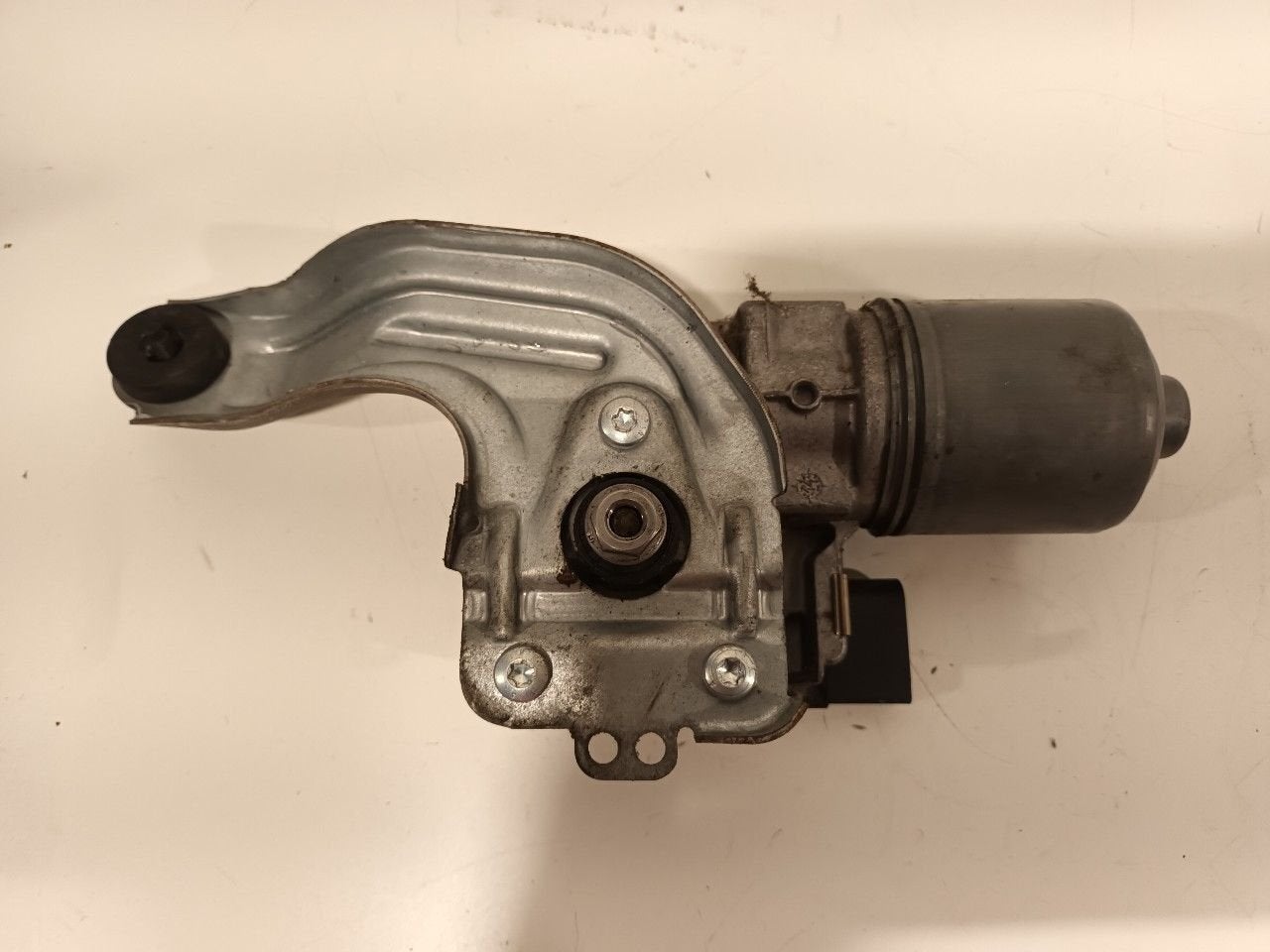 Ruitenwissermotor voor Volkswagen Golf, Onderdelen@venauto.nl, Van der Ven Autorecycling B.V., Gebruikt, Ettenseweg 76, 4706 PB Roosendaal, The Netherlands
