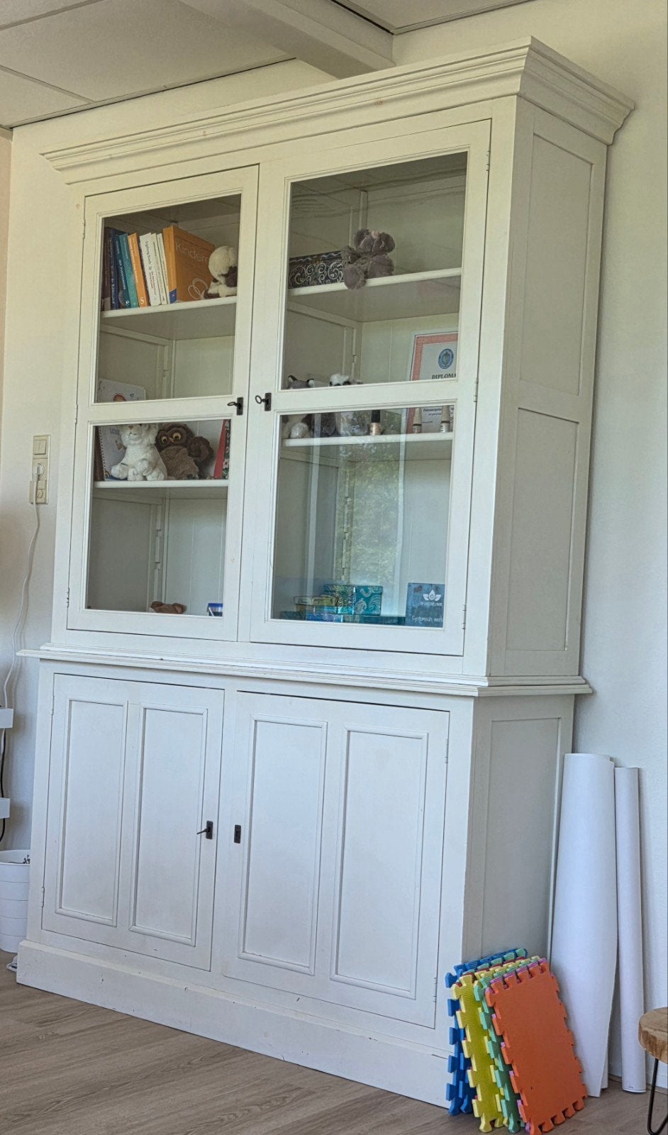Brocante buffetkast - Wit - Met glazen deuren, Ophalen of Verzenden, Gebruikt, 25 tot 50 cm, 200 cm of meer