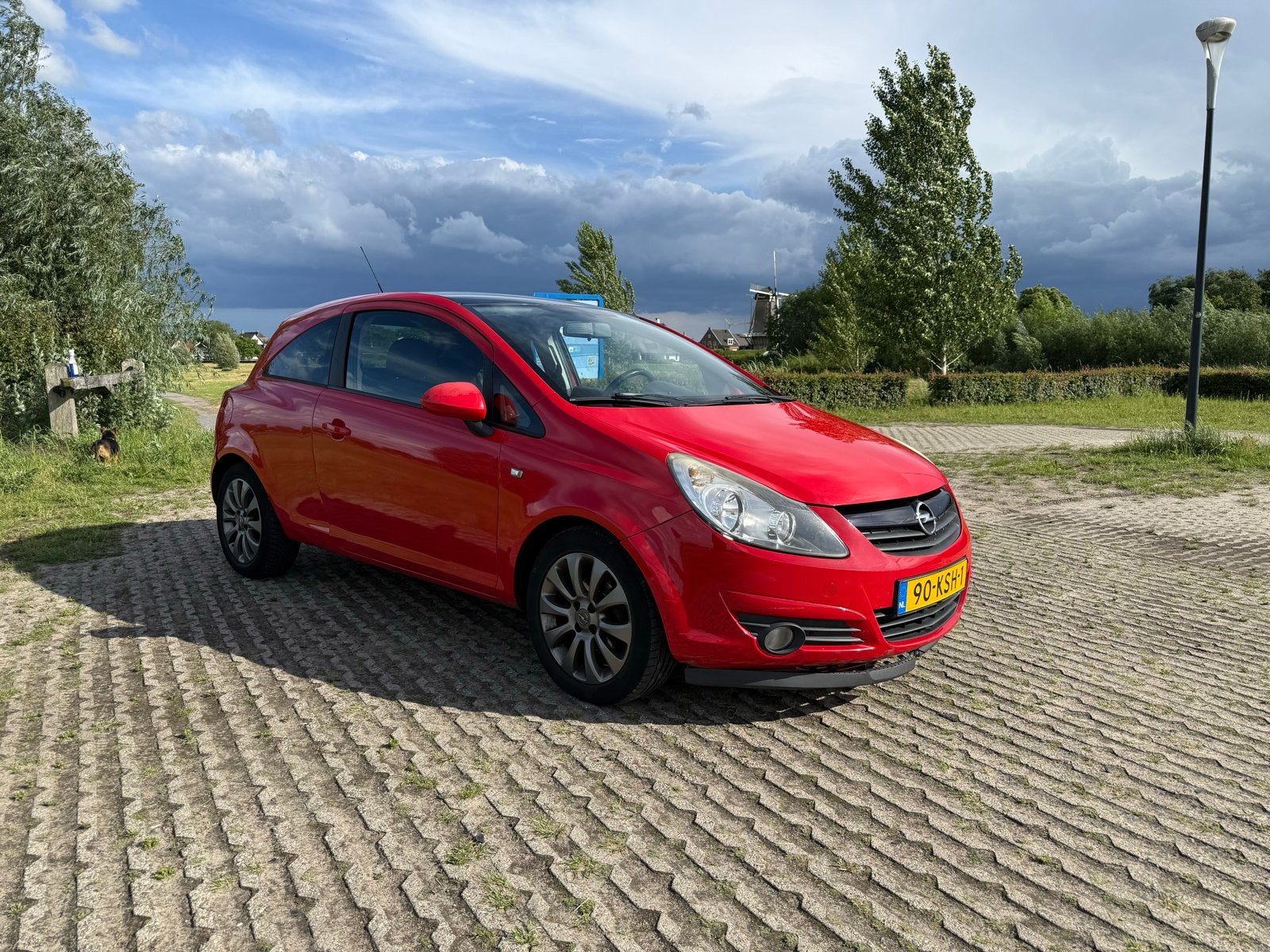 Opel Corsa 1.4 16V 3D 2010 Airco lichtmetalen velgen, Auto's, Opel, Voorwielaandrijving, 40 €/maand, 1398 cc, 4 cilinders