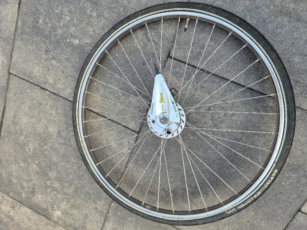 Voorwiel 28 * 1 1/2 / 22-635 28 inch rollerbrakes, Fietsen en Brommers, Fietsonderdelen, Ophalen of Verzenden, Zo goed als nieuw