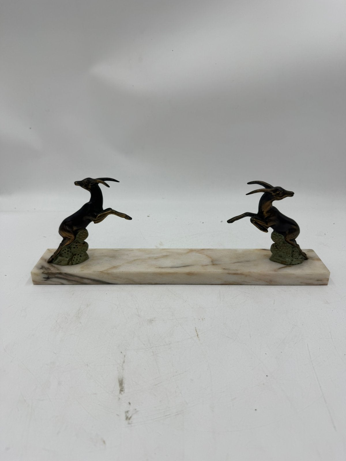 Art Deco Marmeren Bureau-Sculptuur met Steenbokken / Gazelle, Ophalen of Verzenden