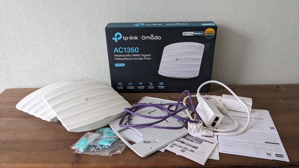2x TP-Link Omada EAP225 AC1350 Access Point, Ophalen of Verzenden, Gebruikt, TP-Link