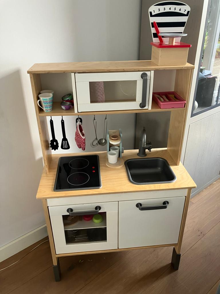 IKEA DUKTIG Speelkeuken met accessoires, Ophalen, Gebruikt, Hout, Speelkeuken