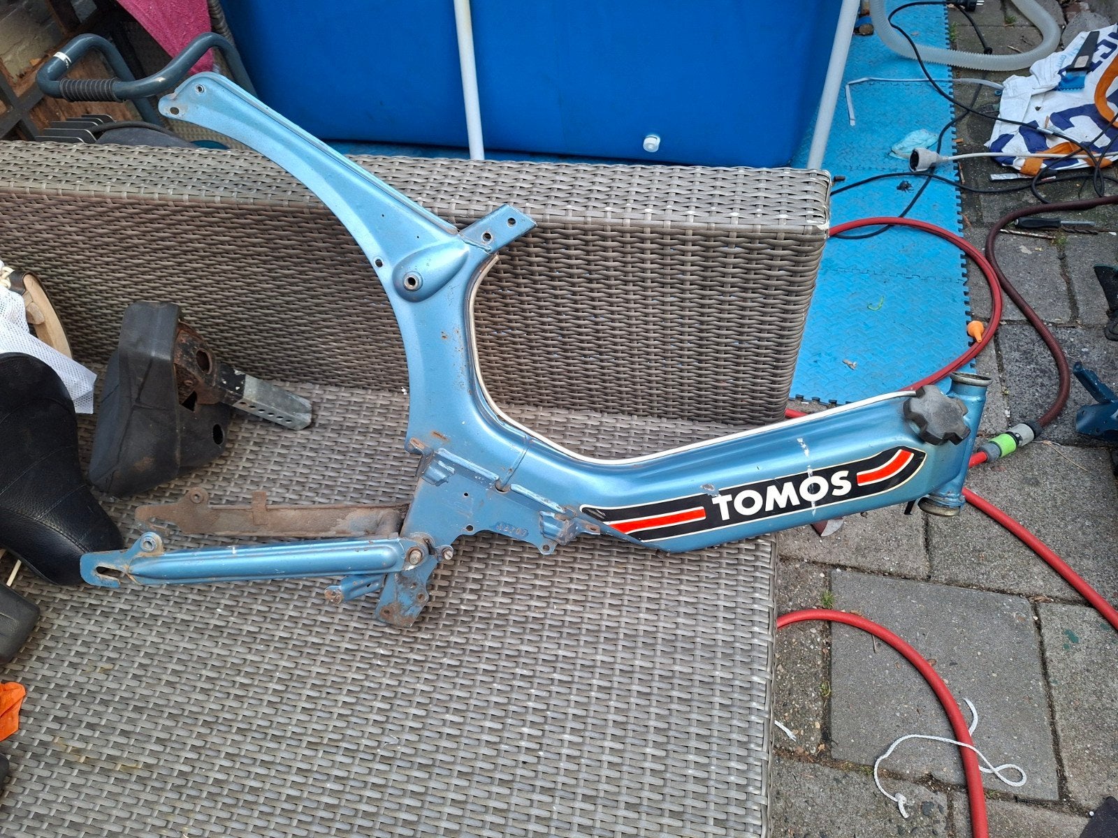 Tomos frame met achterbrug, Fietsen en Brommers, Brommeronderdelen | Algemeen, Ophalen, Gebruikt, Frame