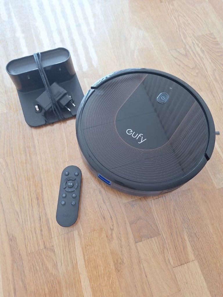 Eufy RoboVac 30C Robotstofzuiger met afstandsbediening, Overige merken, Gebruikt, Ophalen of Verzenden, Robotstofzuiger