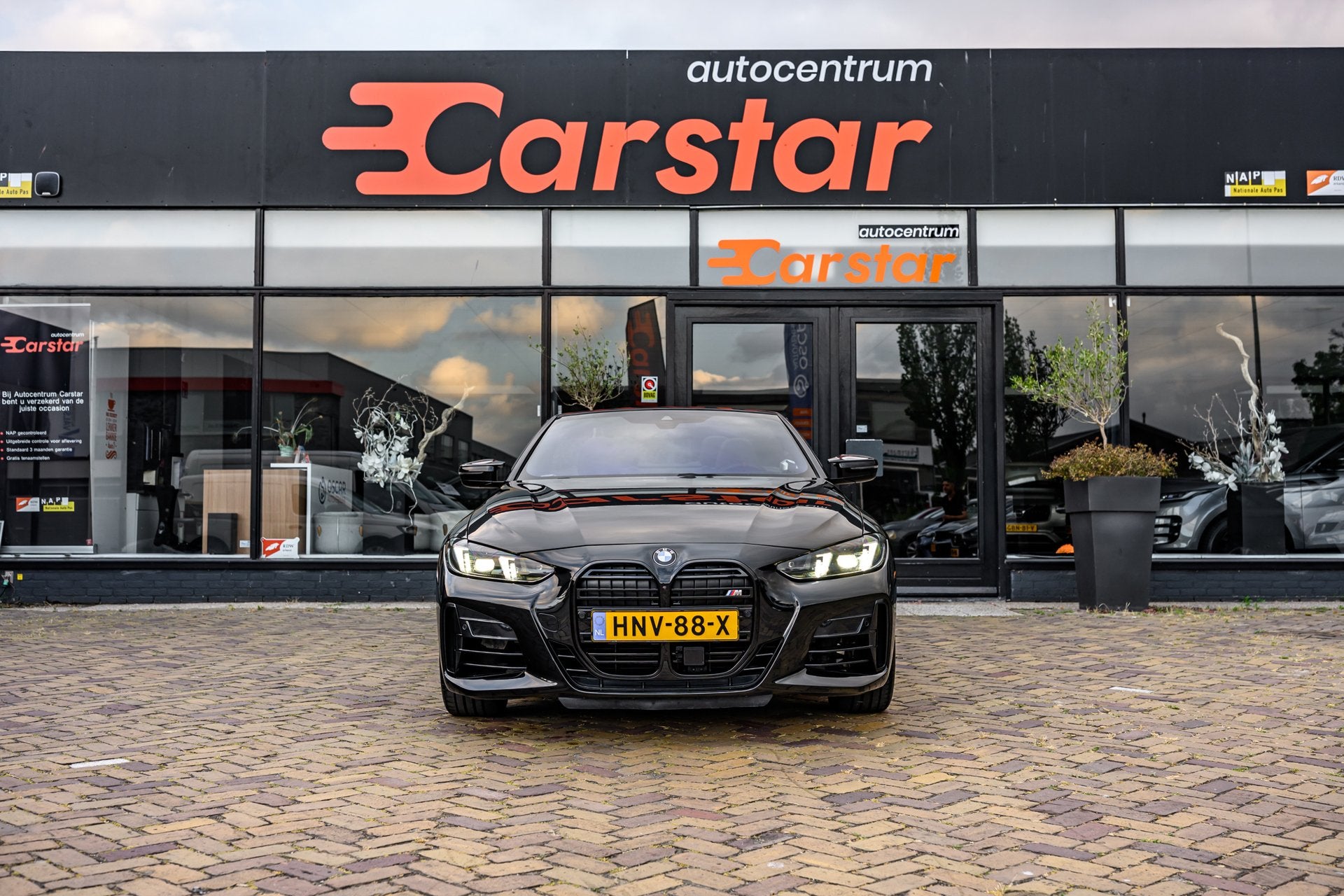 BMW 4-serie Cabrio M440i xDrive|M-PAKKET|HEAD UP|CAM, Auto's, BMW, Dealer onderhouden, Euro 6, 4-Serie, 4 stoelen