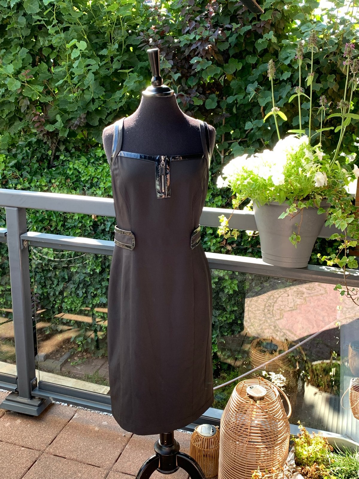 Jurk - Blacky Dress Berlin Zwart maat 38, Kleding | Dames, Maat 38/40 (M), Zwart, Ophalen of Verzenden, Zo goed als nieuw