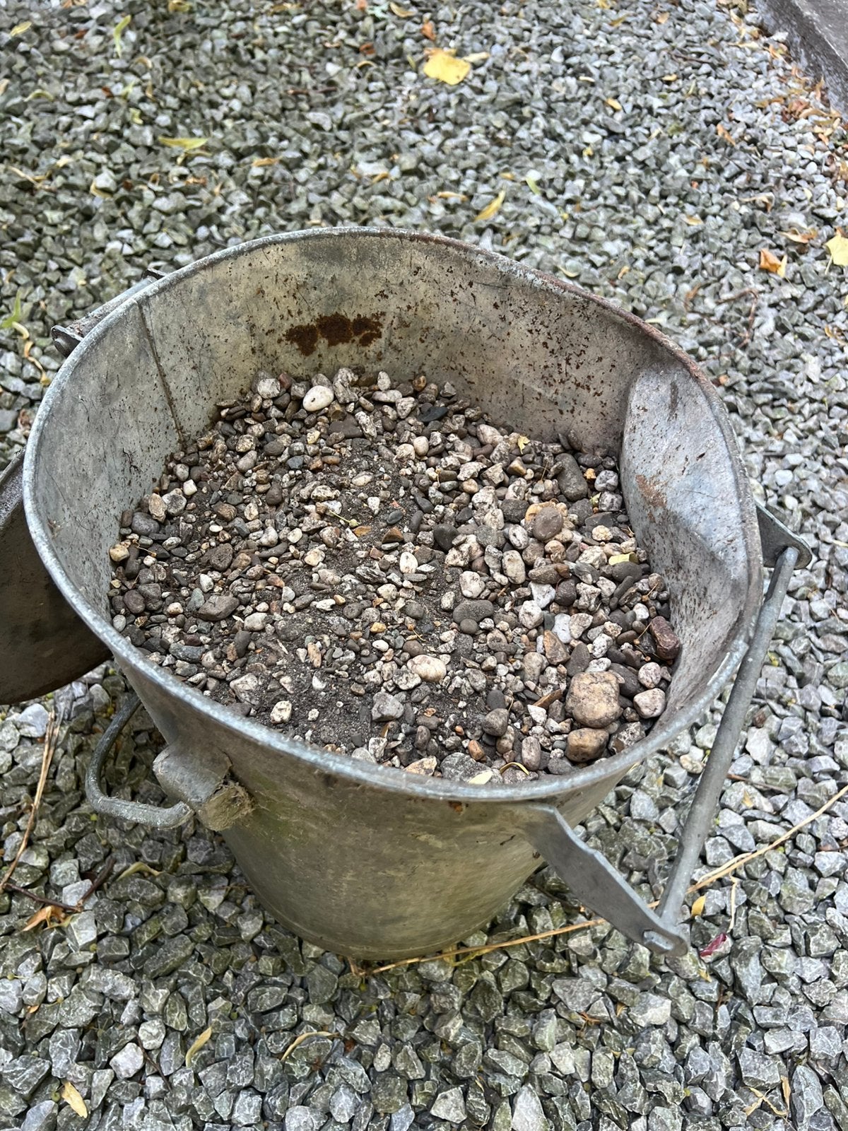 Gratis ophalen grind - zelf even overgieten, Tuin en Terras, Ophalen, Gebruikt