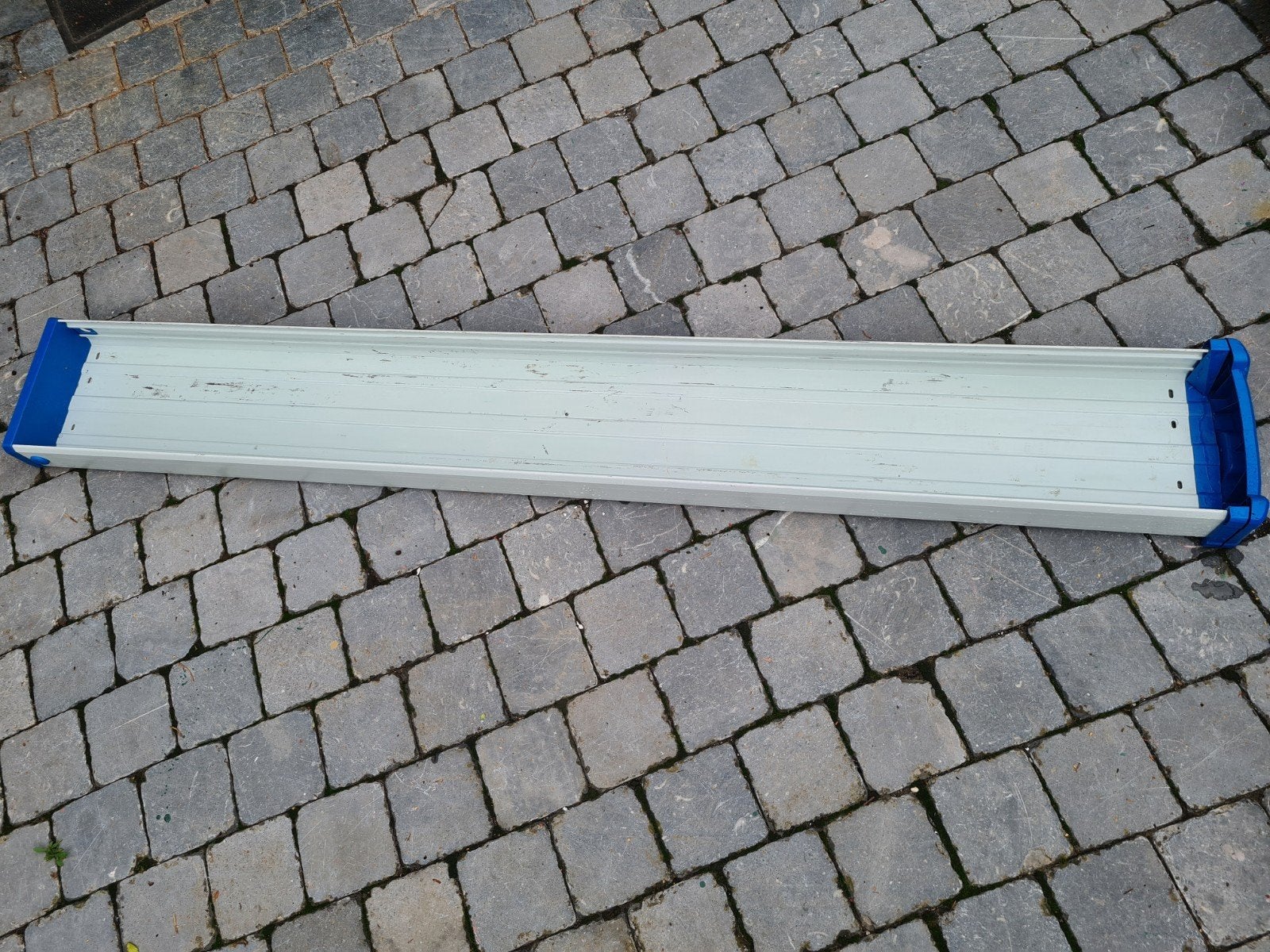 Sortimo polyester bak - Handige opbergoplossing, Doe-het-zelf en Verbouw, Ophalen, Gebruikt, 100 cm of meer, Minder dan 40 cm