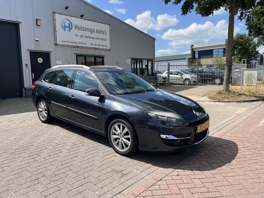 Renault Laguna Estate 1.5 dCi Dynamique| CLIMA| APK:31-10-20, Auto's, Voorwielaandrijving, Gebruikt, 4 cilinders, 23 km/l