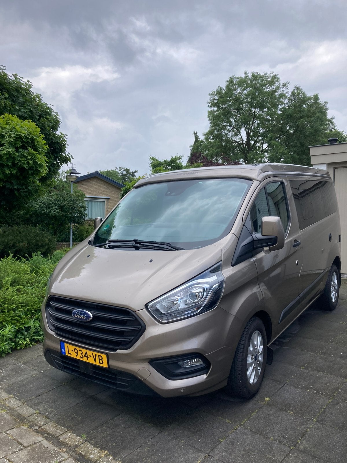 Camper bus Nugget Westfalia 2021 Pyritsilver metallic, Caravans en Kamperen, Campers, Automaat, Koelkast, 7 tot 12 maanden geleden