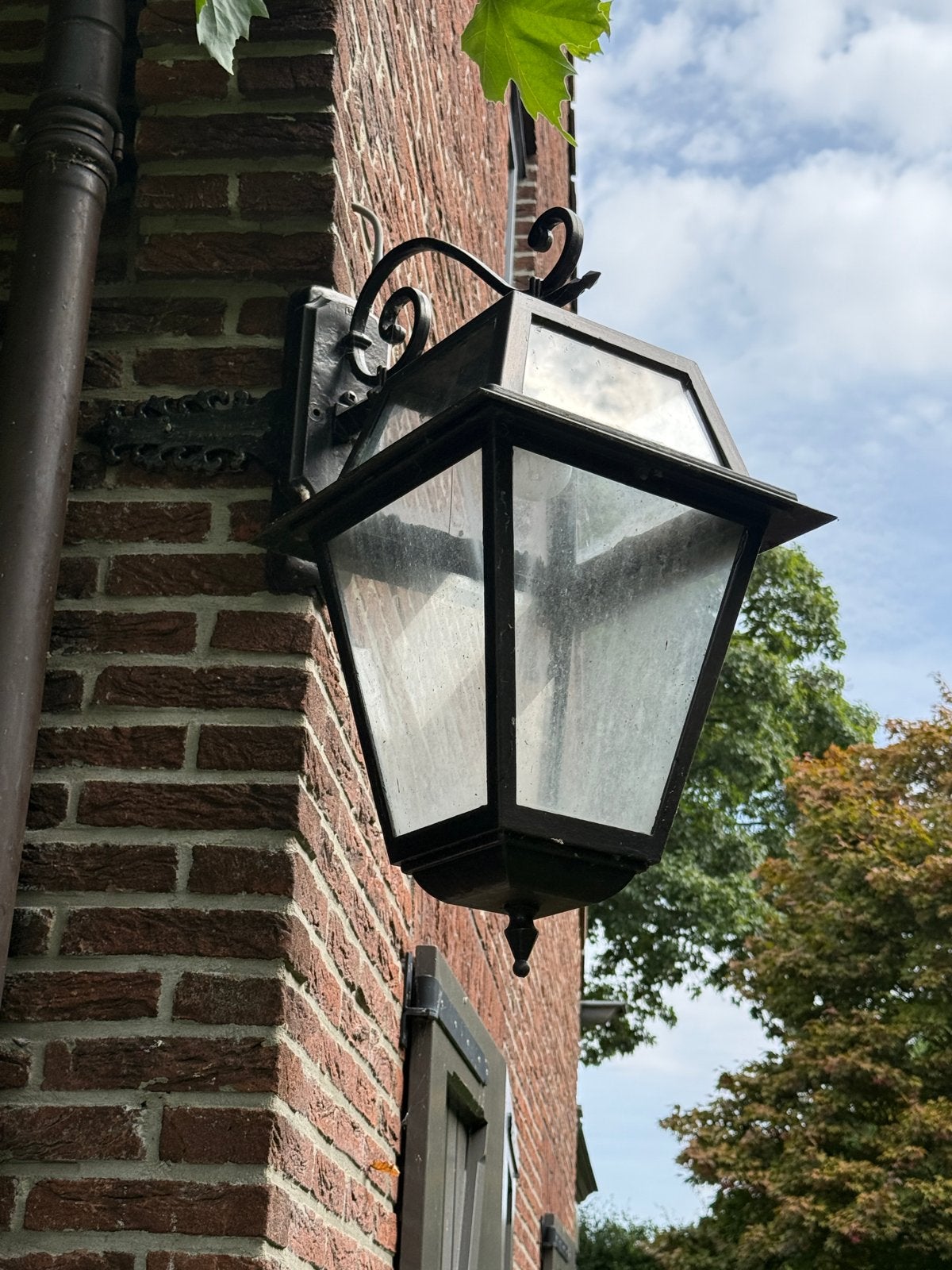 Set van 2 (3) Buitenlampen uit 1952 - Hoek/Vlak montage, Metaal, Overige merken, Gebruikt, Zwart