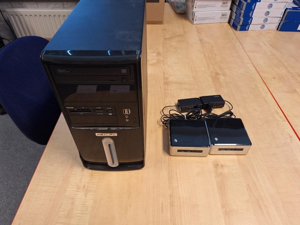 Meerdere Computers, Computers en Software, Ophalen, Gebruikt, Onbekend, HDD