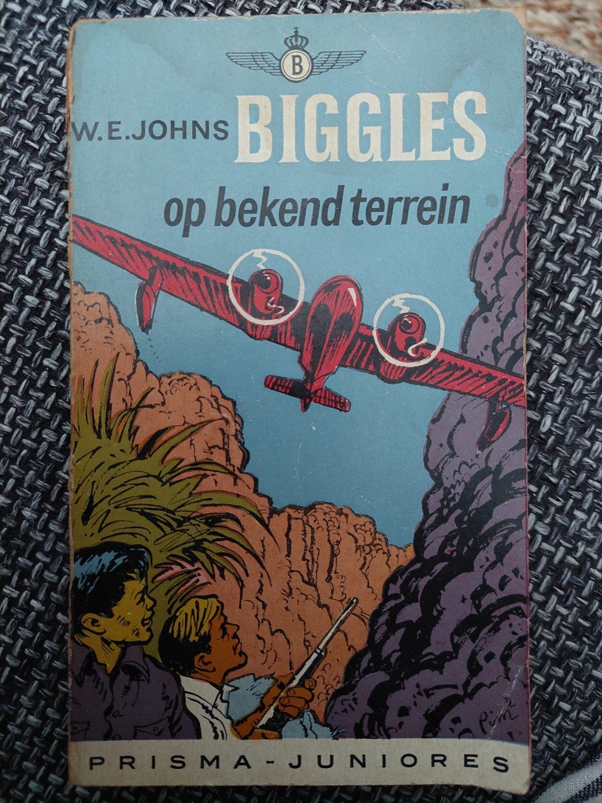 Biggles op bekend terrein - W.E. Johns (1961), Ophalen of Verzenden