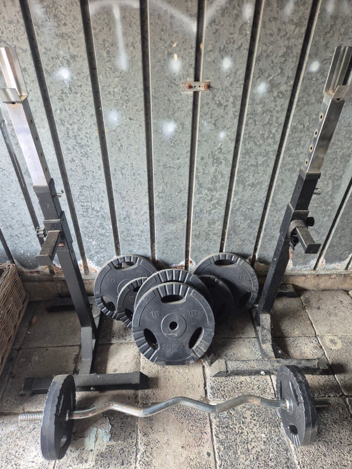 Squatrek met halterstangen en gewichten, Sport en Fitness, Ophalen, Gebruikt, Rug, Halterstangen