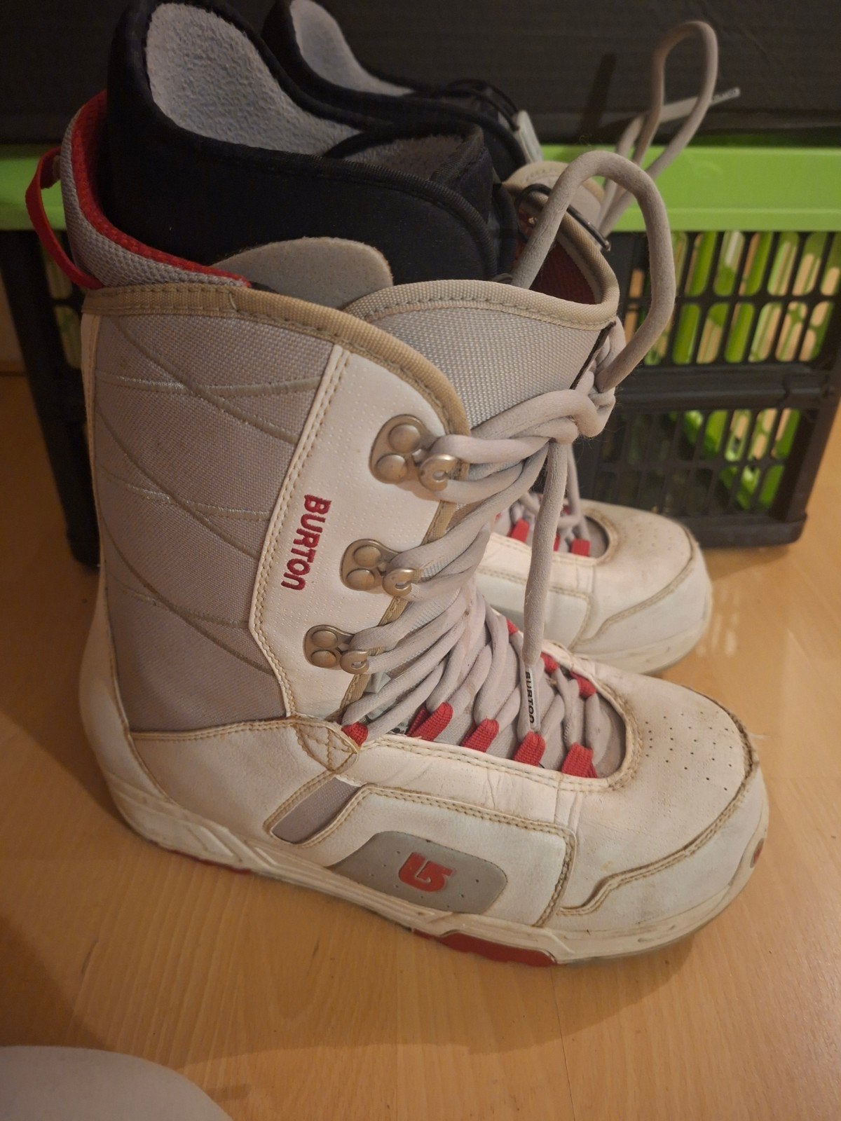 Burton snowboardschoenen maat 43, Ophalen of Verzenden, Zo goed als nieuw, Schoenen