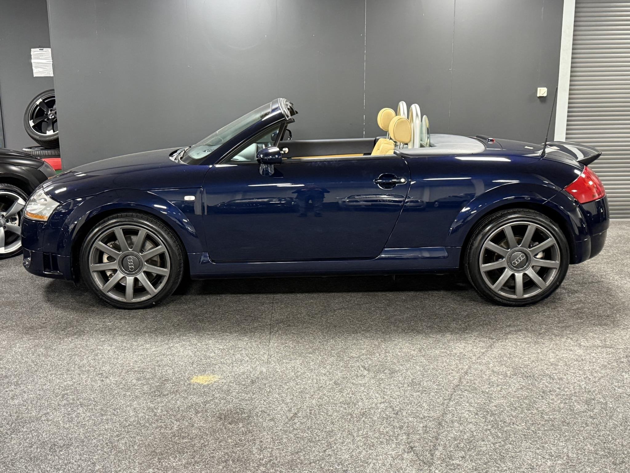 Audi TT Roadster 3.2 V6 quattro Dsg Nederlandse Auto Nieuwst, Auto's, Automaat, Dealer onderhouden, TT, Gebruikt