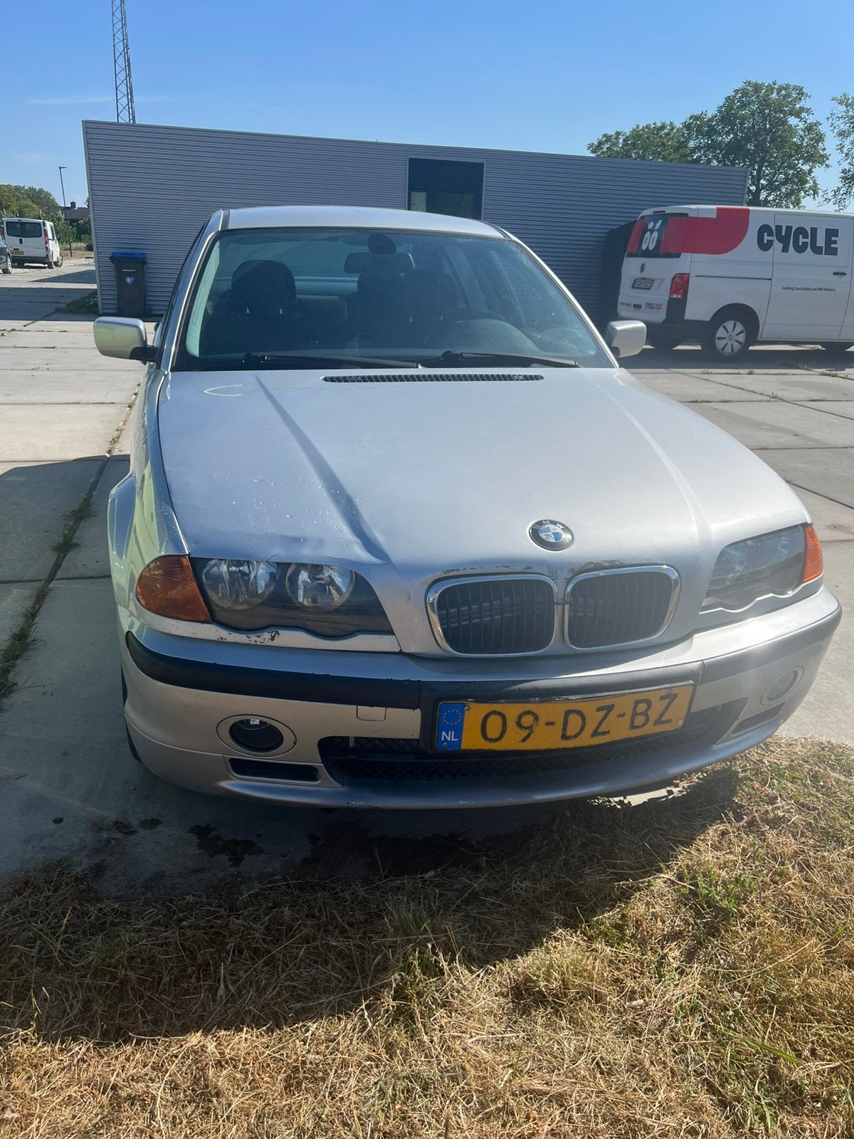 BMW 3-Serie 1.9 I 316 AUT 2000 Grijs, Auto's, Automaat, Achterwielaandrijving, 1295 kg, 4 cilinders