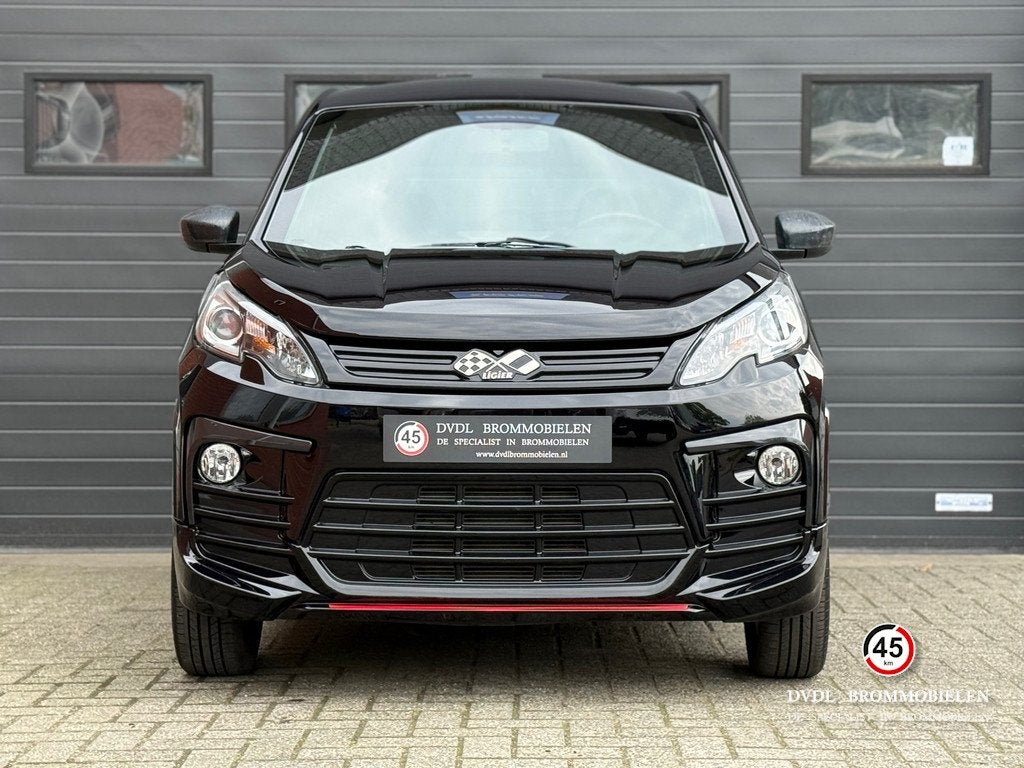 Ligier JS60 Sport Ultimate Brommobiel 2023 1e eig 21dkm ZGAN, Gebruikt, LIGIER, Staarten 32
5281PL  Boxtel, NL, Info@dvdlbrommobielen.nl