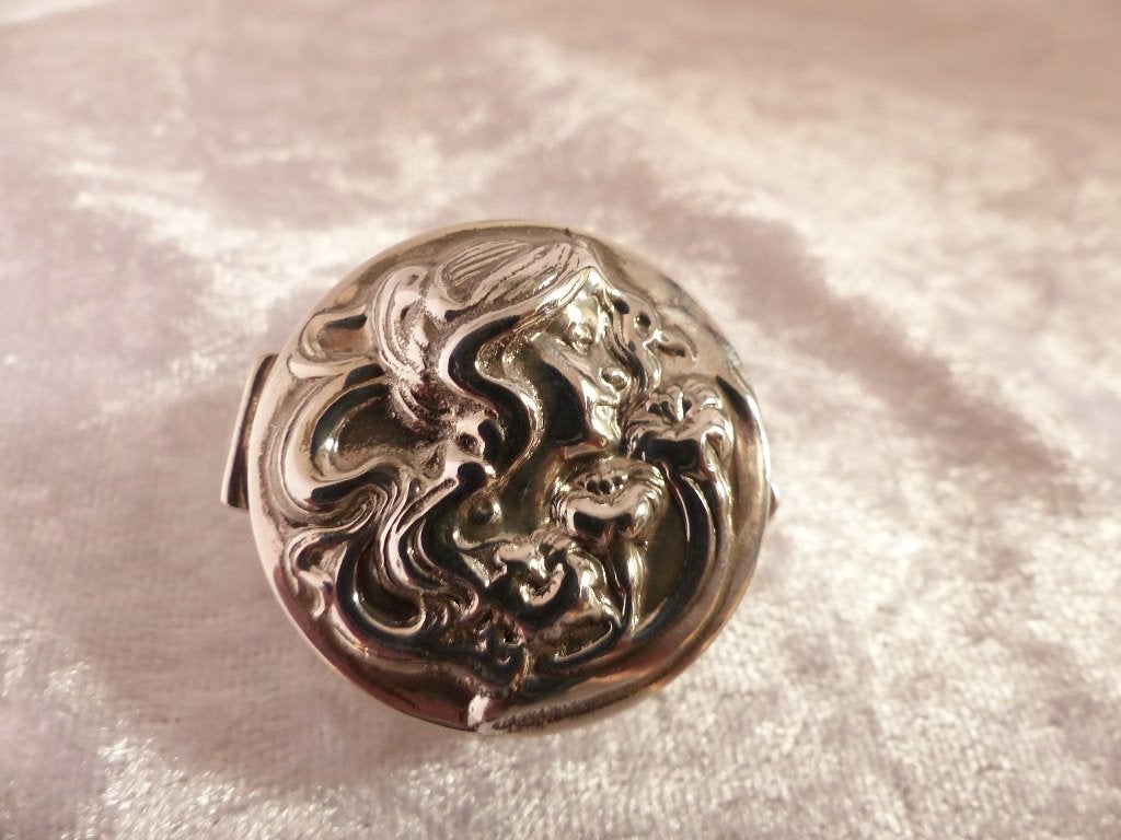 Mooi Rond Zilveren Jugendstill Doosje, Verzenden, Zilver