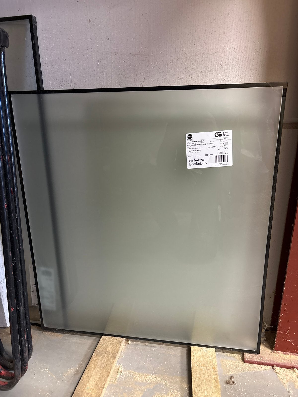 Nieuwe satijnglas ruit, Ophalen of Verzenden, Nieuw, Glasplaat, 80 tot 120 cm