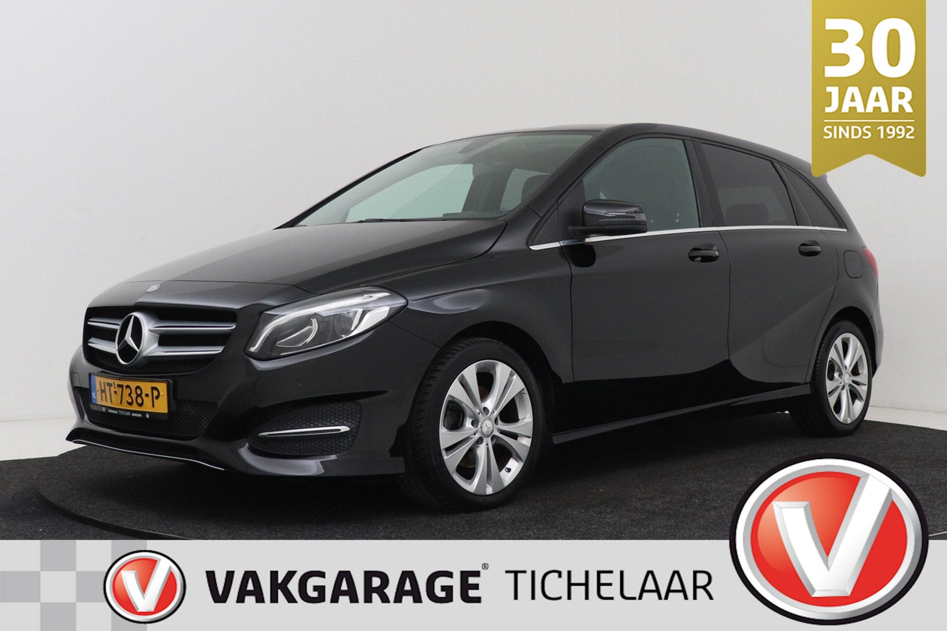 Mercedes-Benz B-klasse 180 Ambition | Trekhaak | Navigatie |, Auto's, Voorwielaandrijving, Gebruikt, 4 cilinders, Leder en Stof