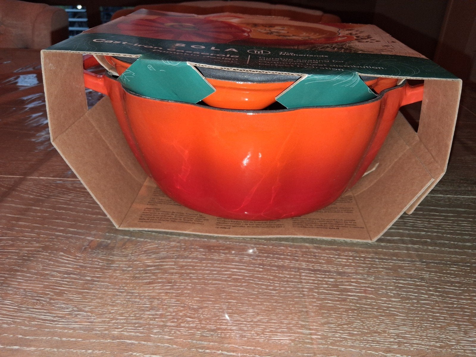 Sola Gietijzeren Braadpan Pompoen Design 2.8L, Huis en Inrichting, Keuken | Potten en Pannen, Met deksel, Nieuw, Ophalen of Verzenden